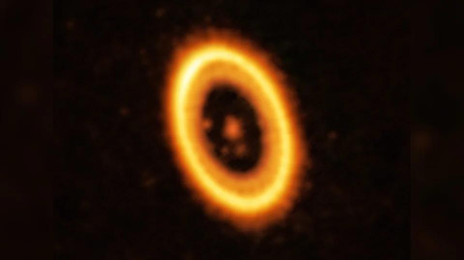 ALMA (ESO/NAOJ/NRAO)/Balsalobre-Ruza et al.